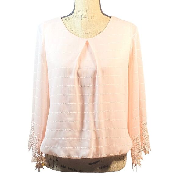 Express pink chiffon top with crochet laced sleeves - Picture 5 of 5
